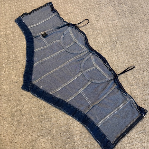 Medium Wash Denim Corset Top | Strapless & Chic - Picture 3 of 7